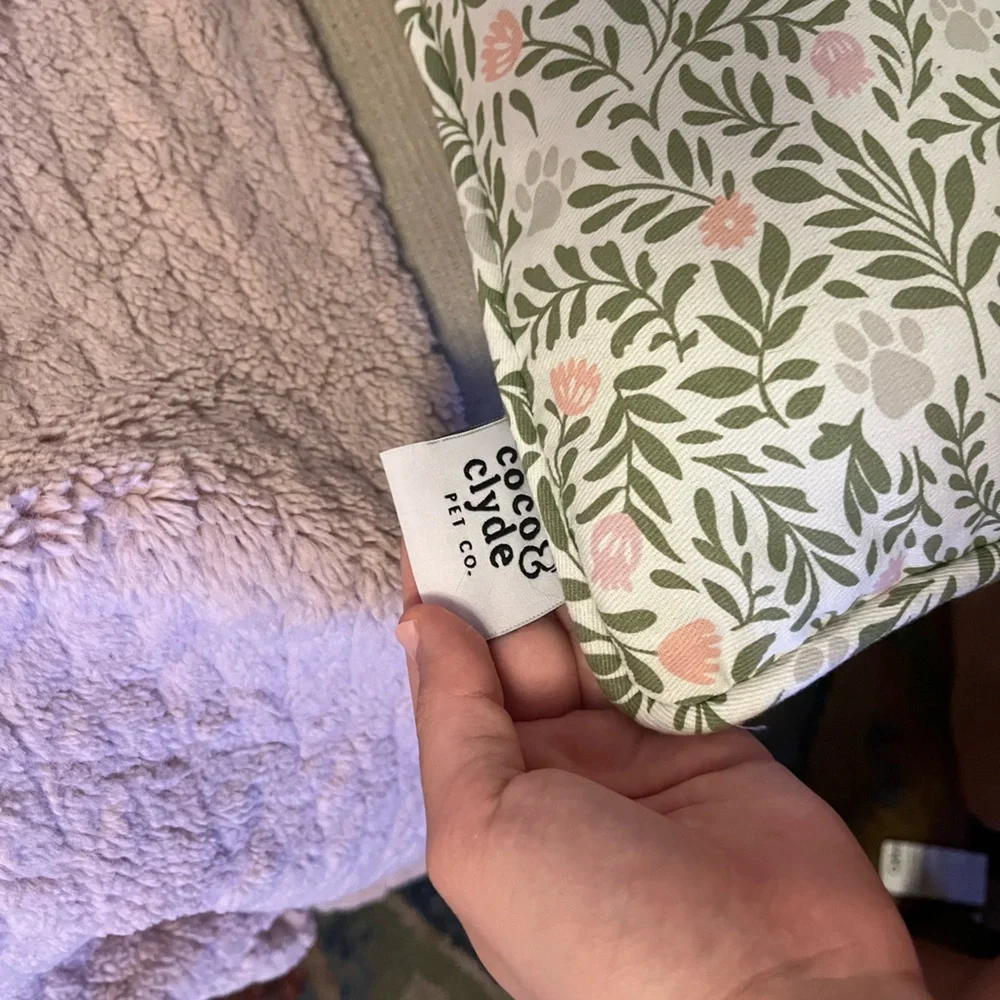 Dog bed